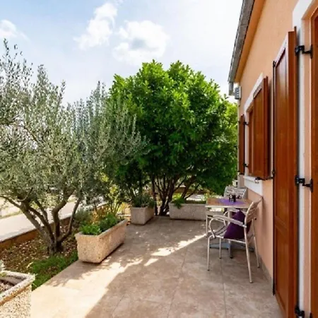 Zeljko Apartment Račišće