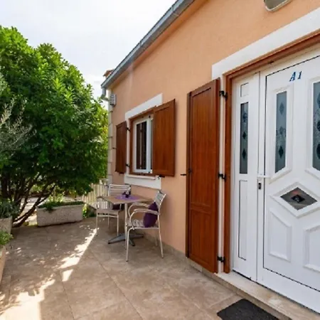 Zeljko Apartment Račišće